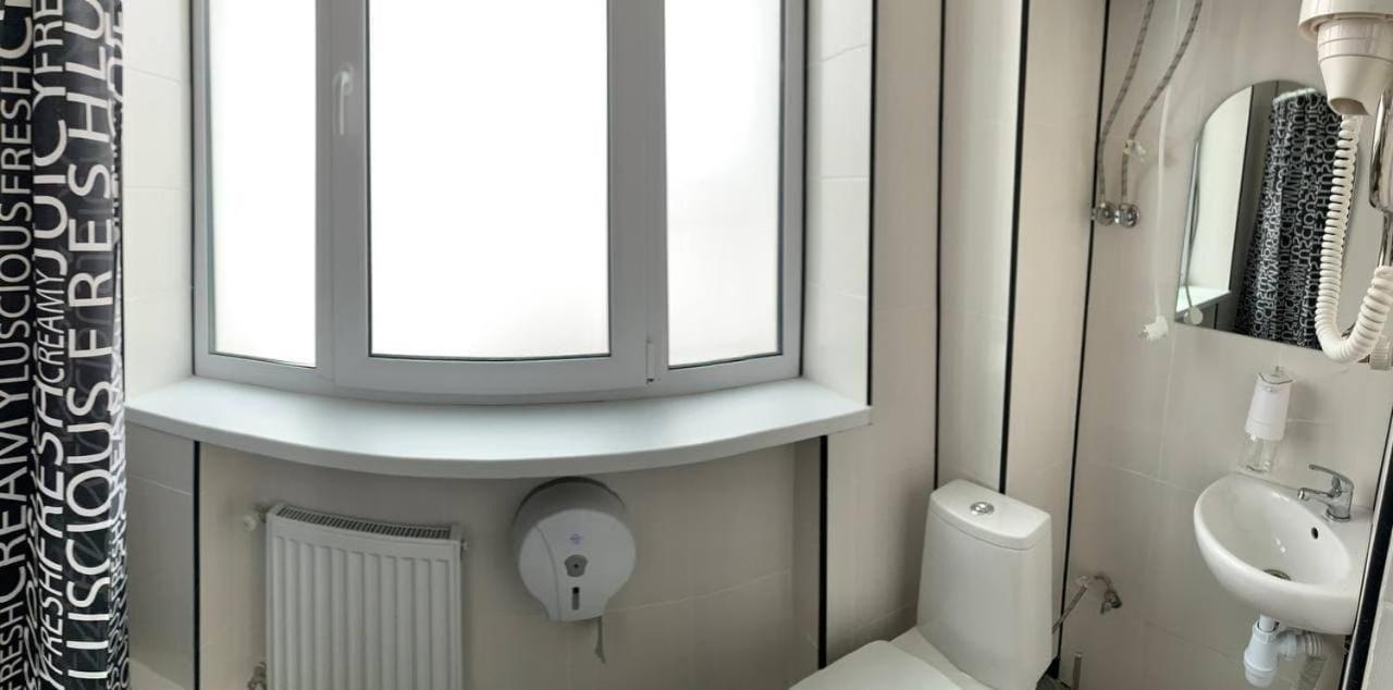 Aparthotel Family Люкс Kam'janec'-Podil's'kyj Esterno foto