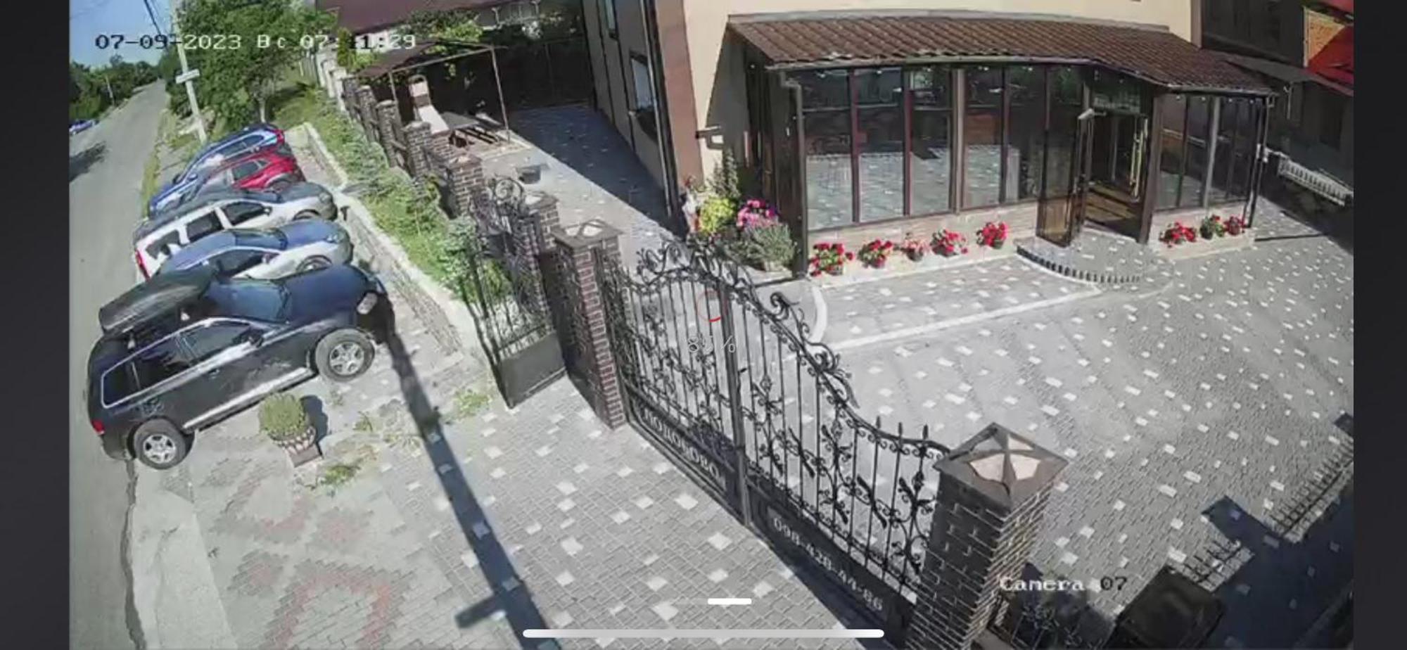 Aparthotel Family Люкс Kam'janec'-Podil's'kyj Esterno foto